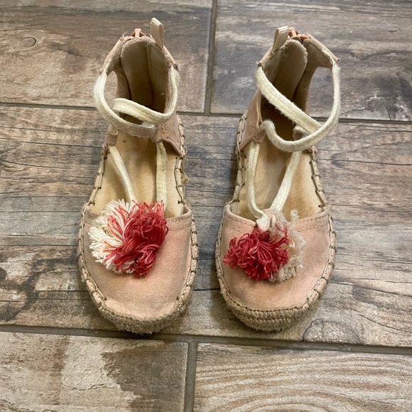Old Navy Pink and Tan Espadrilles with Pom Pom - Picture 2 of 2